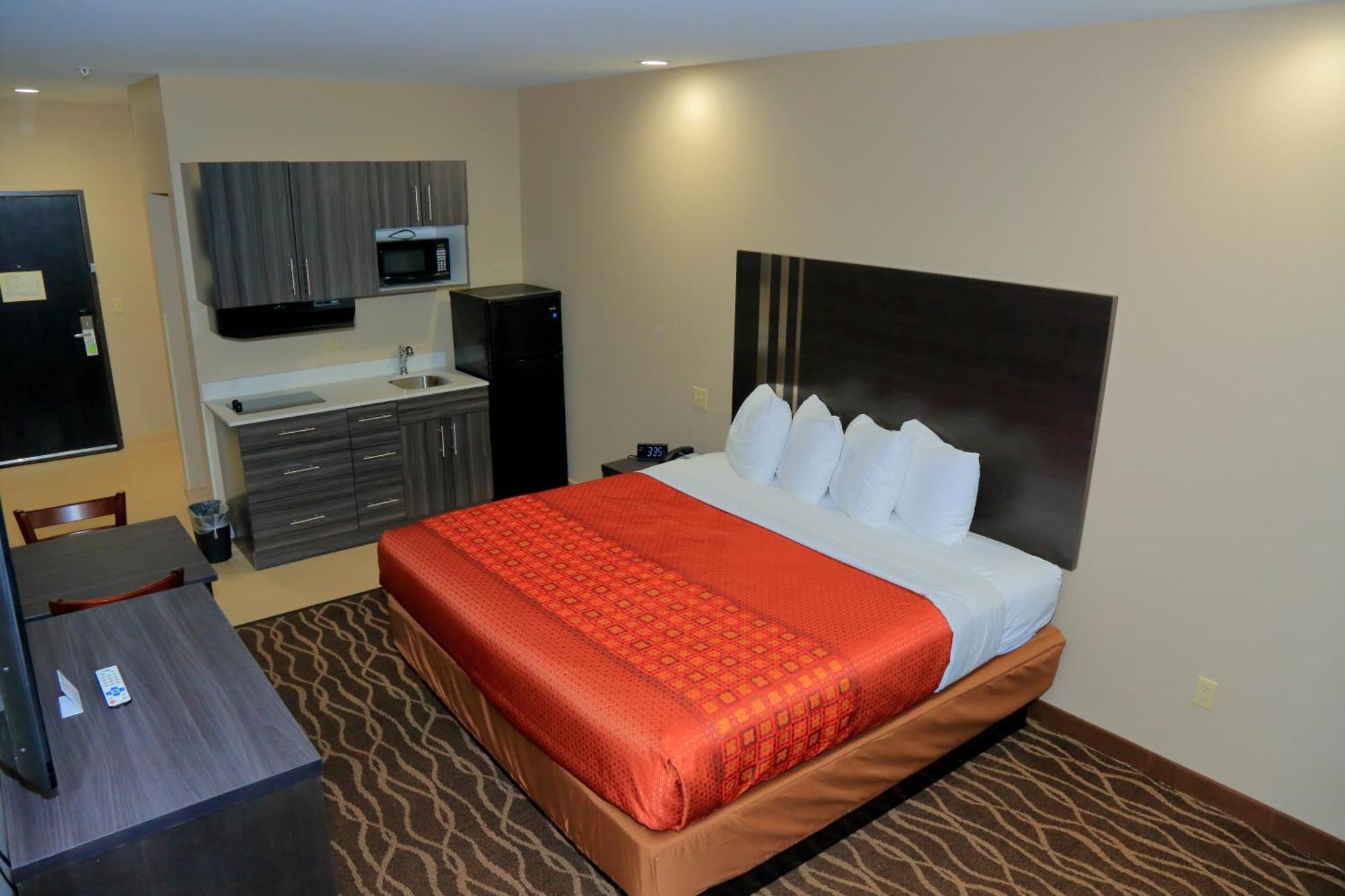 Americas Best Value Inn & Suites-Prairieville Екстериор снимка