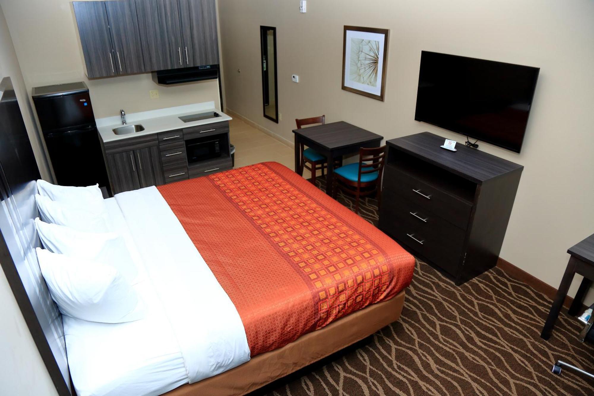 Americas Best Value Inn & Suites-Prairieville Екстериор снимка