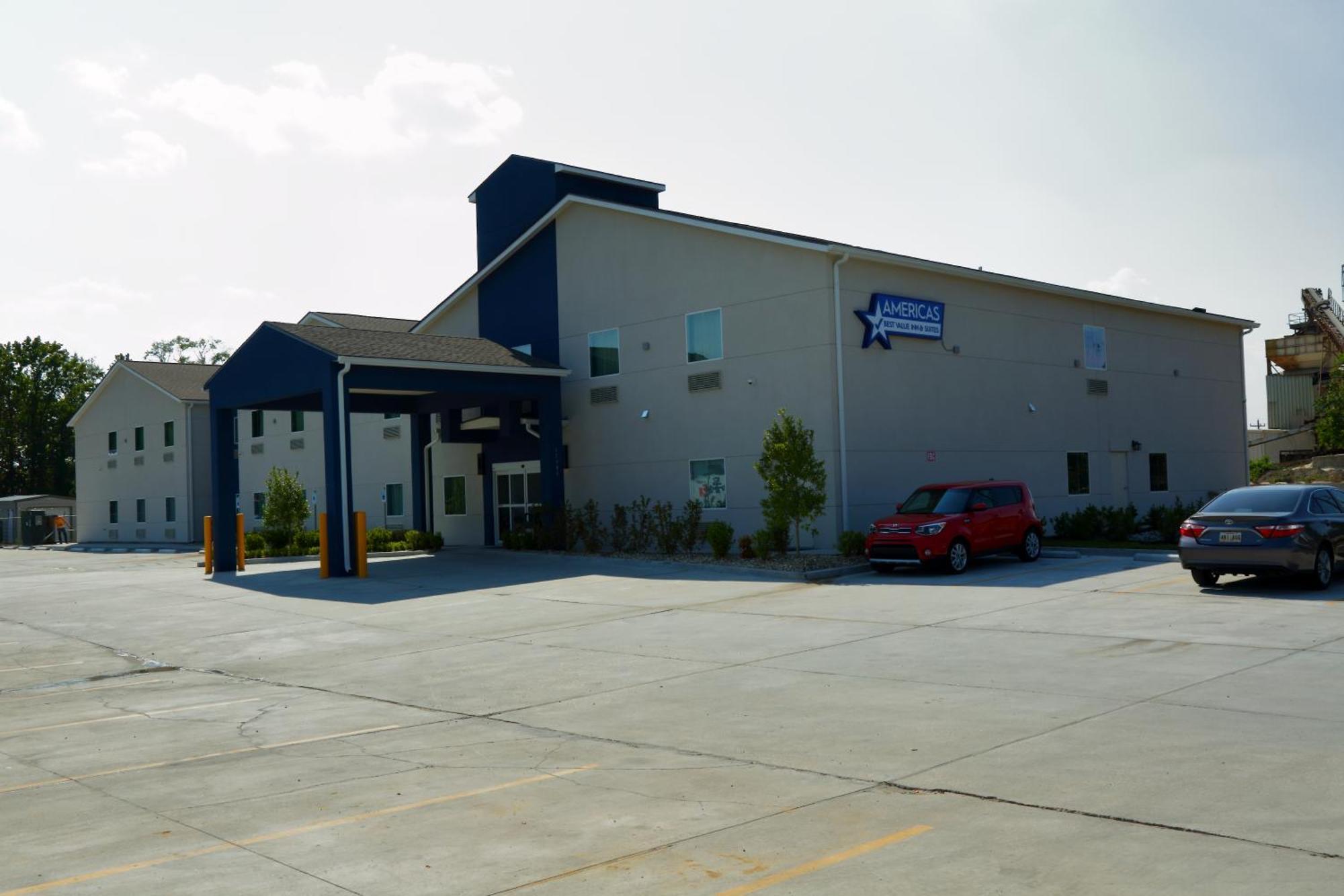 Americas Best Value Inn & Suites-Prairieville Екстериор снимка