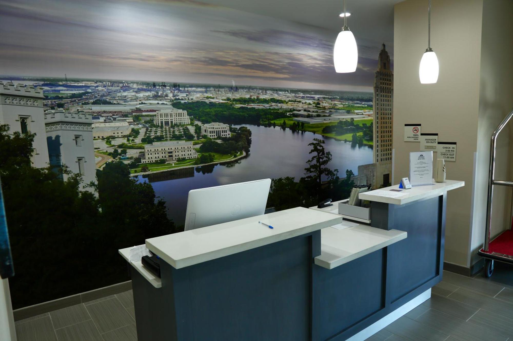 Americas Best Value Inn & Suites-Prairieville Екстериор снимка